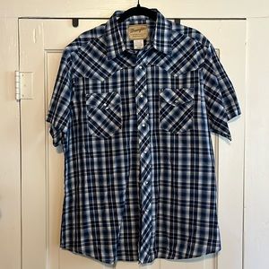 Wrangler Pearl snap shirt